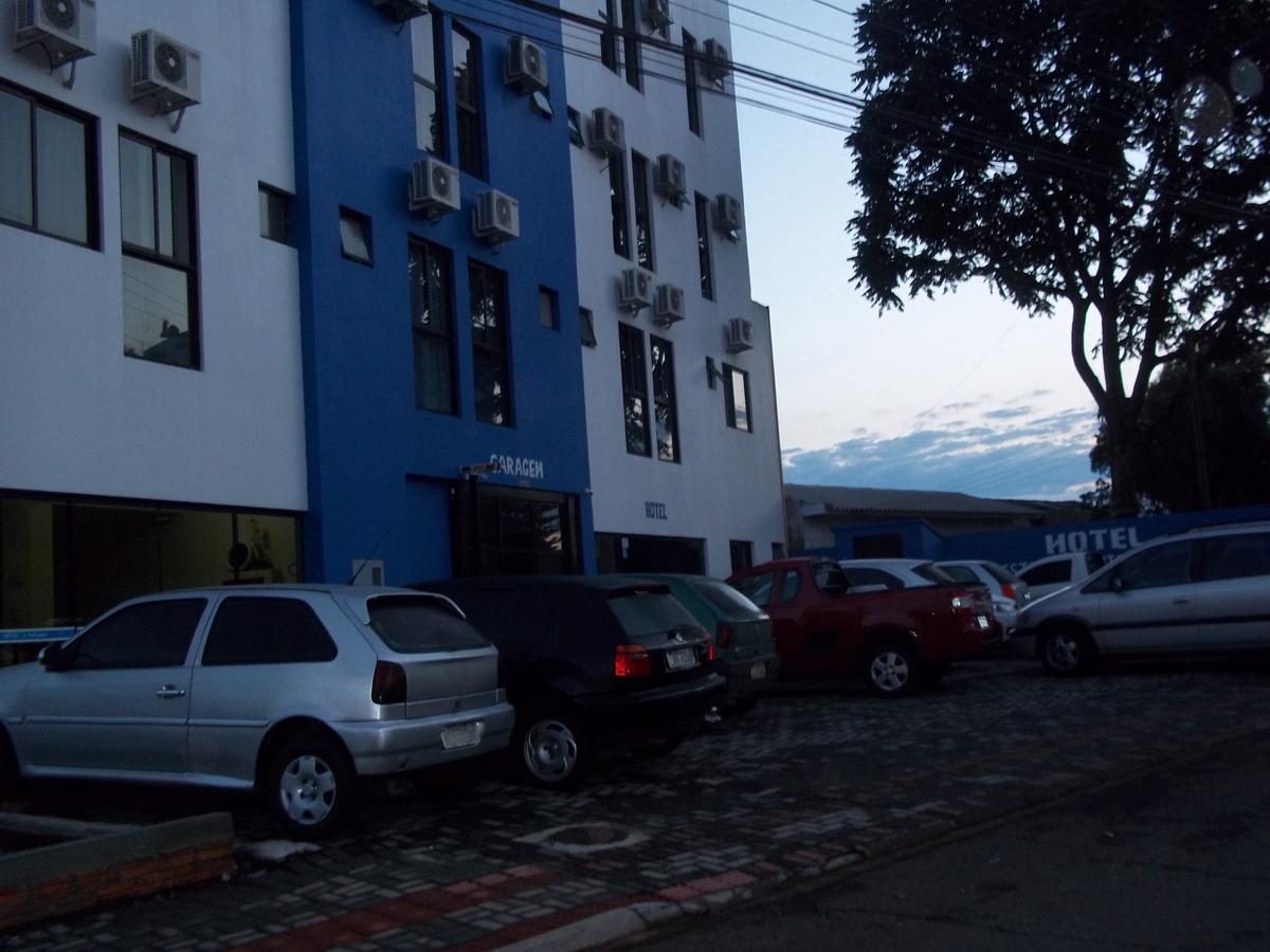 Hotel J Ferarrini Chapecó Εξωτερικό φωτογραφία